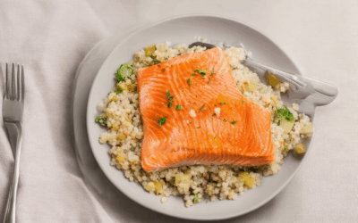 Seamlessly Pairing Salmon and Quinoa: A Healthy and Delicious Meal Idea